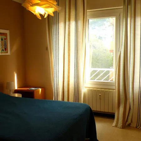 Spacious Cocoon With Garden Close To The Sea Lägenhet Sanary-sur-Mer